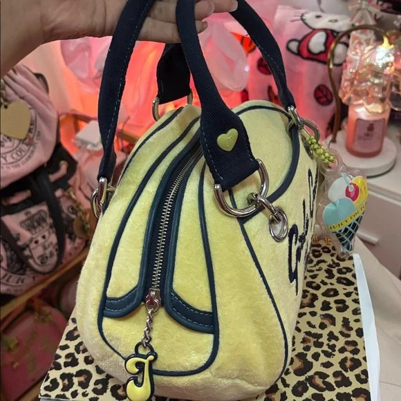 RARE GIRLS GONE JUICY VINTAGE JUICY COUTURE BOWLER BAG - Picture 5 of 9